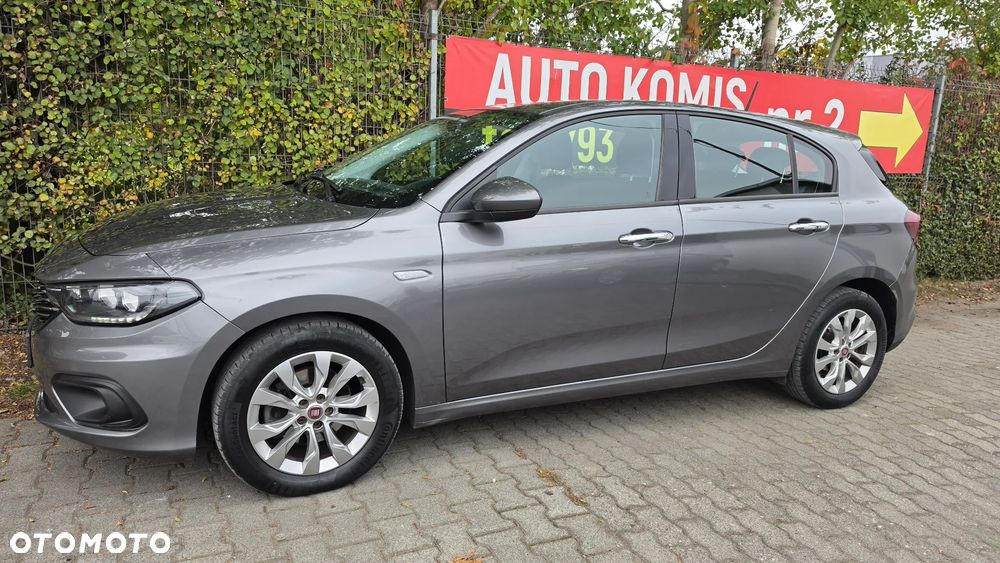Fiat Tipo 1.4 T-Jet 16v Lounge EU6d - 26