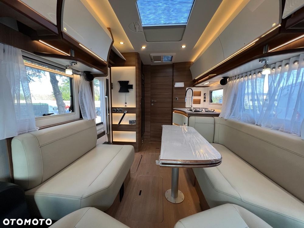 Rapido i166M DISTINCTION - aktywny tempomat DISTRONIC, ALDE, skórzana tapicerka - 9