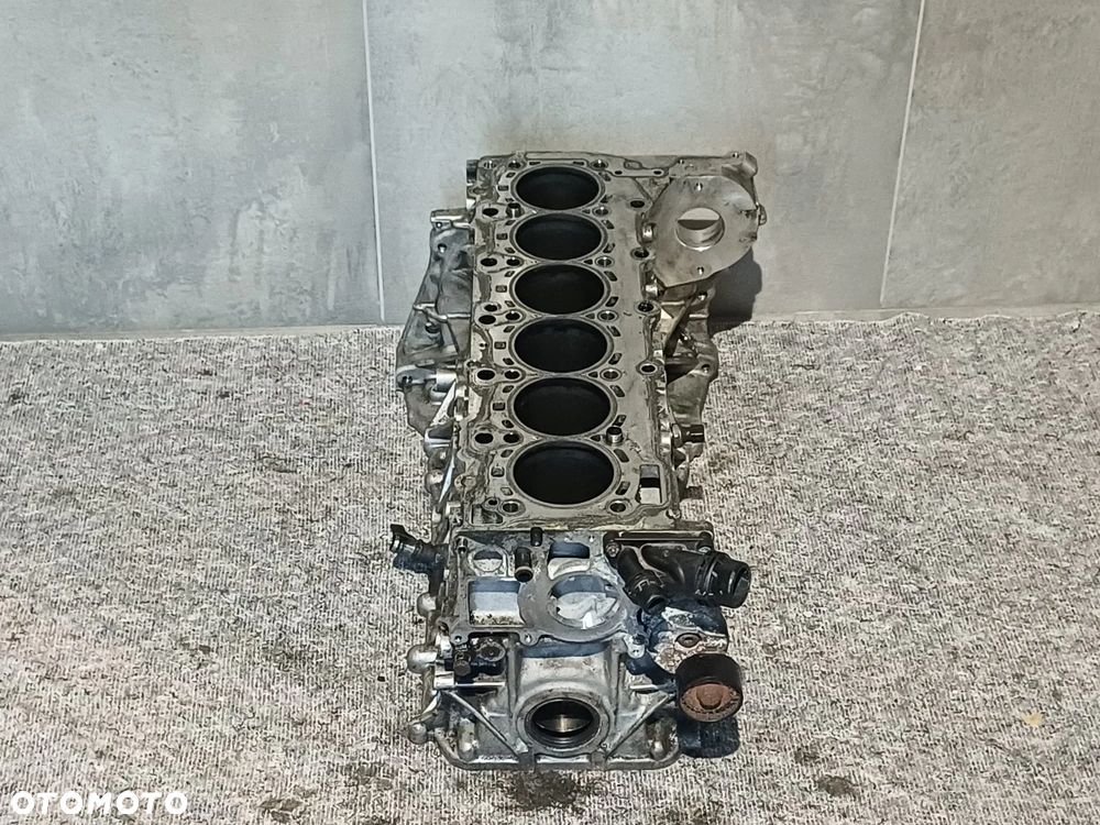 NR 99 Blok Silnika nominał do BMW X5 E70 7799978 - 9