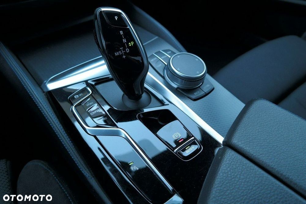 BMW Seria 5 - 24