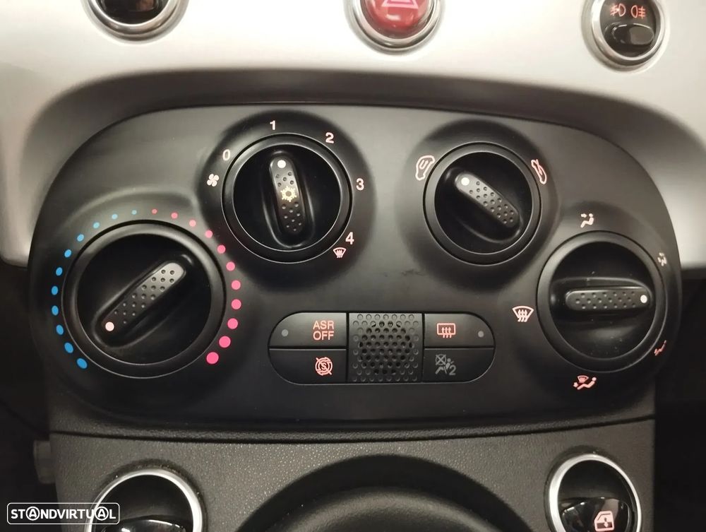 Fiat 500 1.0 Hybrid Connect - 26