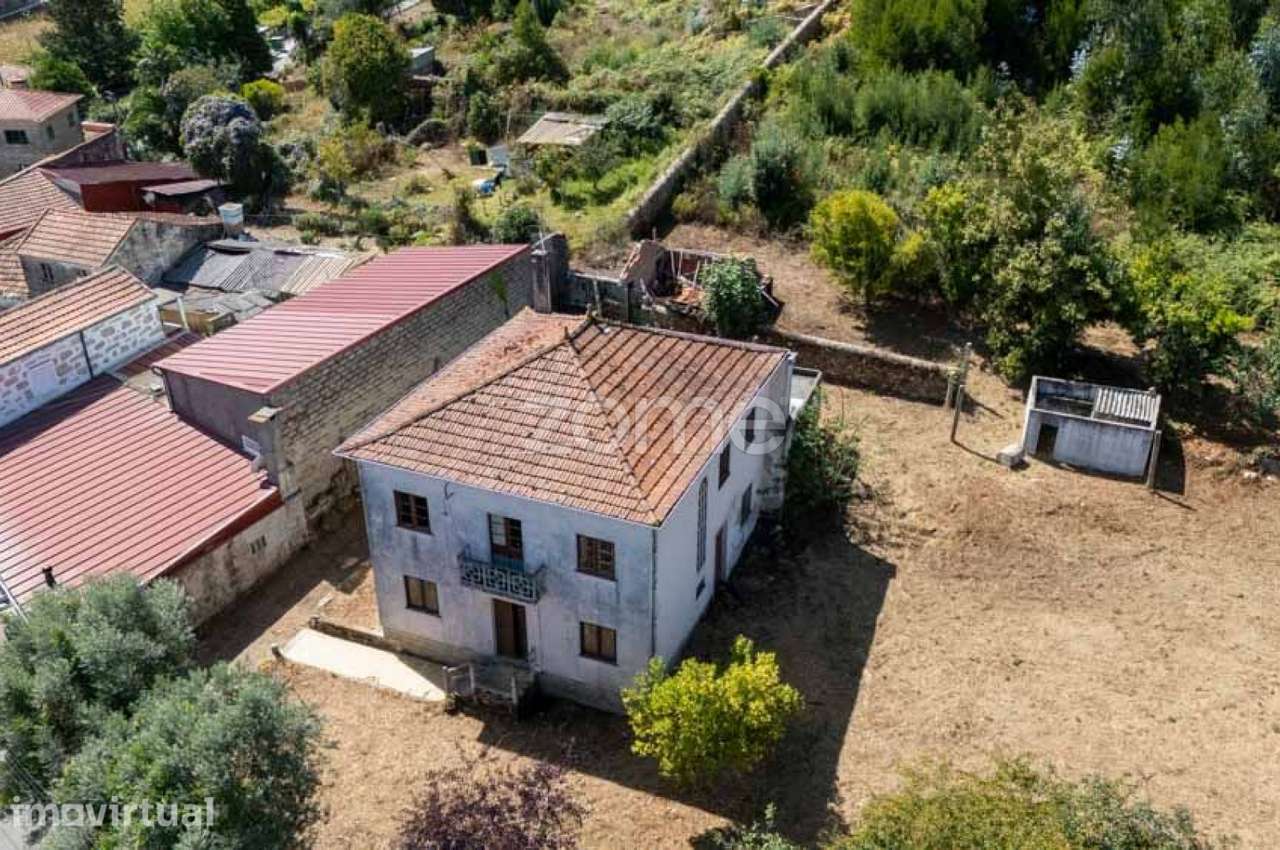 Moradia T8 para recuperação + Terrenos| 17.835 m2 | Alvarelhos, Tro... - Grande imagem: 4/39