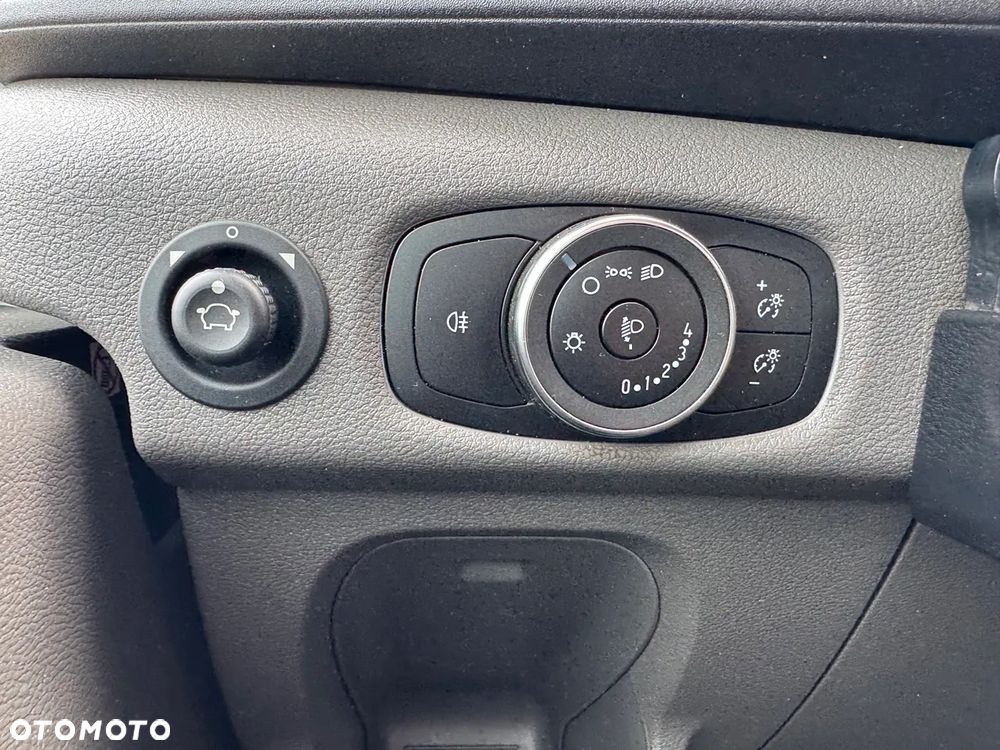 Ford TRANSIT - 21
