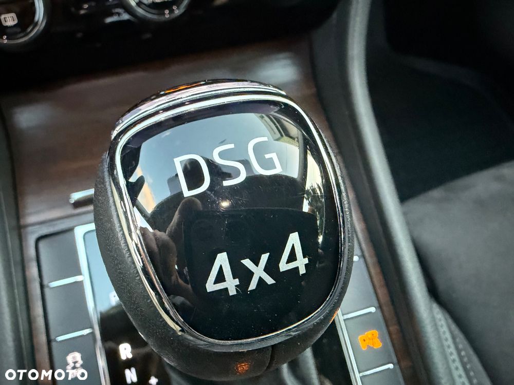 Skoda Superb 2.0 TSI 4x4 Scout DSG - 15