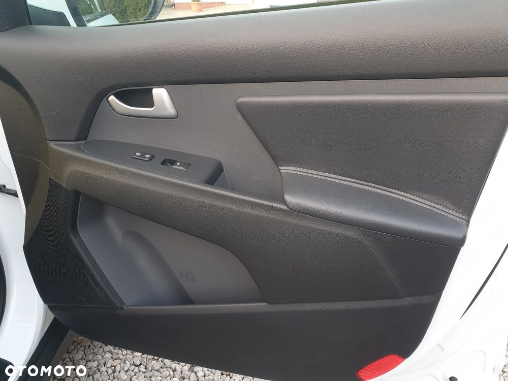 Kia Sportage 1.6 GDI L 2WD - 9