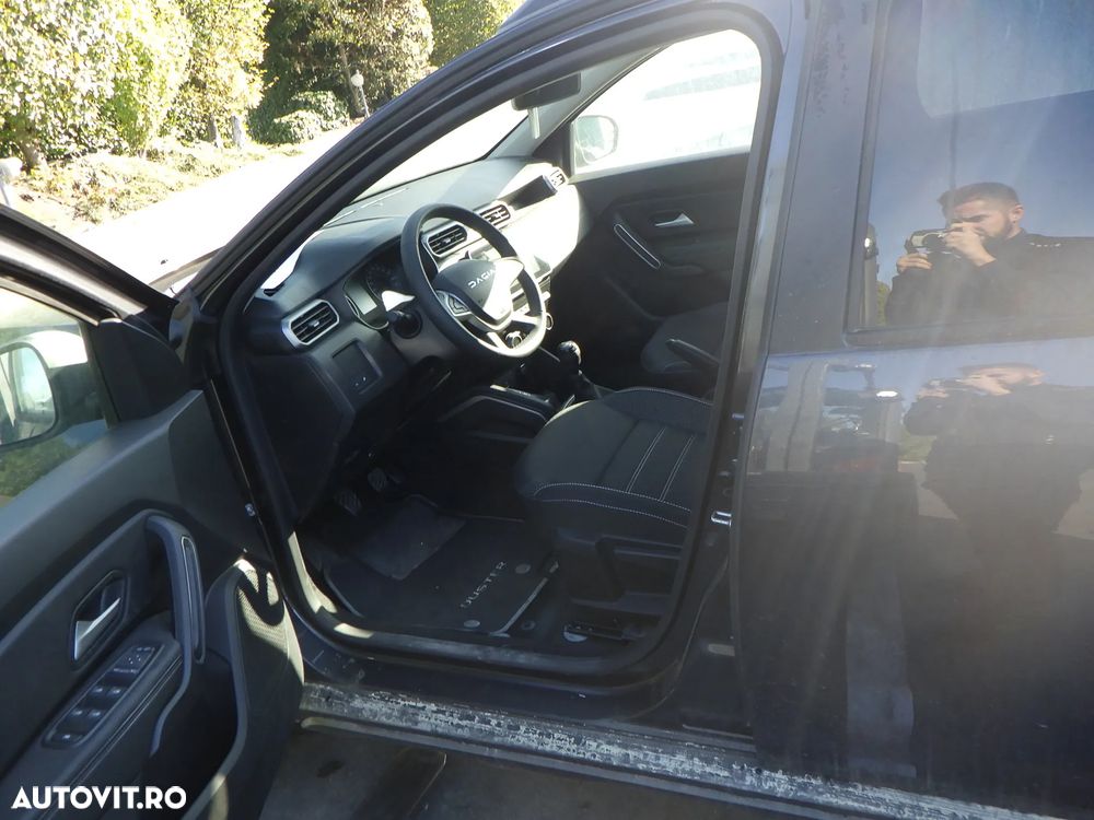 Dezmembrez Dacia Duster , an 2023 ,1,0TCE , tip motor H4D480 - 6