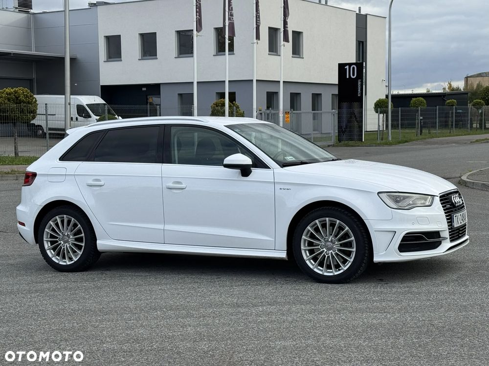 Audi A3 Sportback - 5