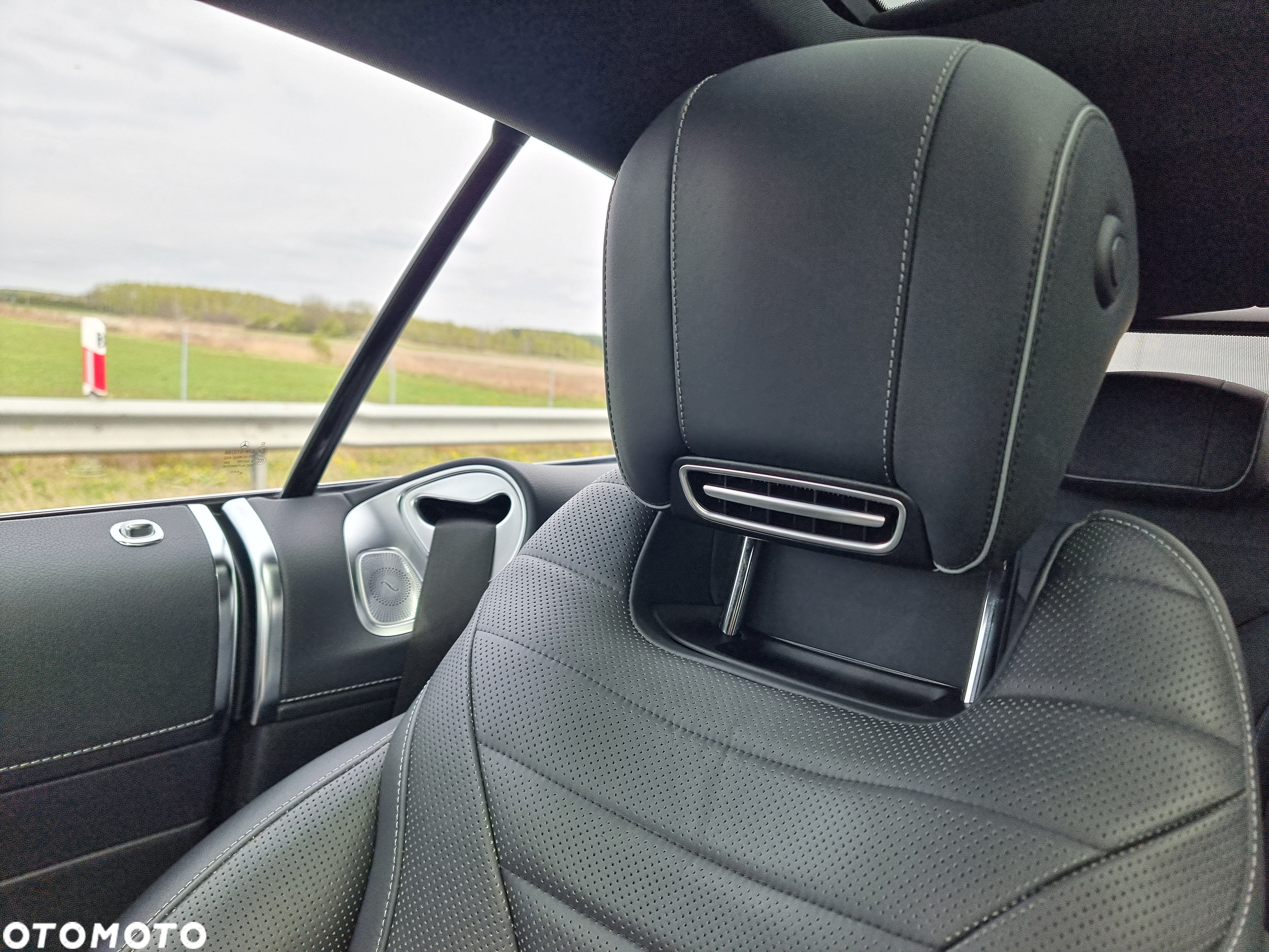 Mercedes-Benz Klasa S 500 Coupe 4-Matic 9G-TRONIC - 18