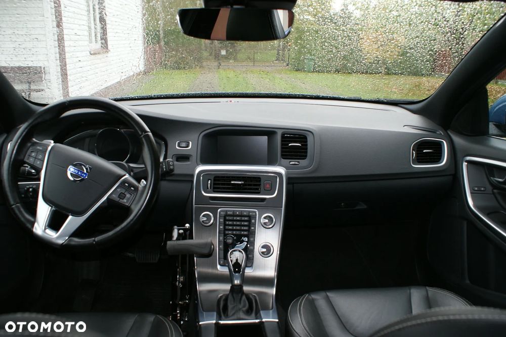 Volvo V60 T5 Geartronic Momentum - 15
