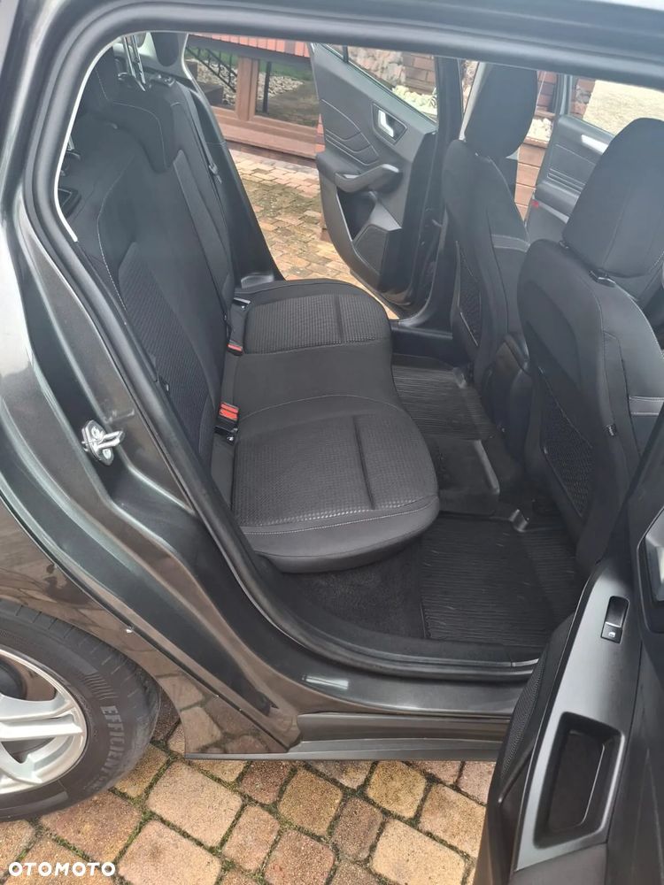 Ford Focus 1.0 EcoBoost Connected - 21