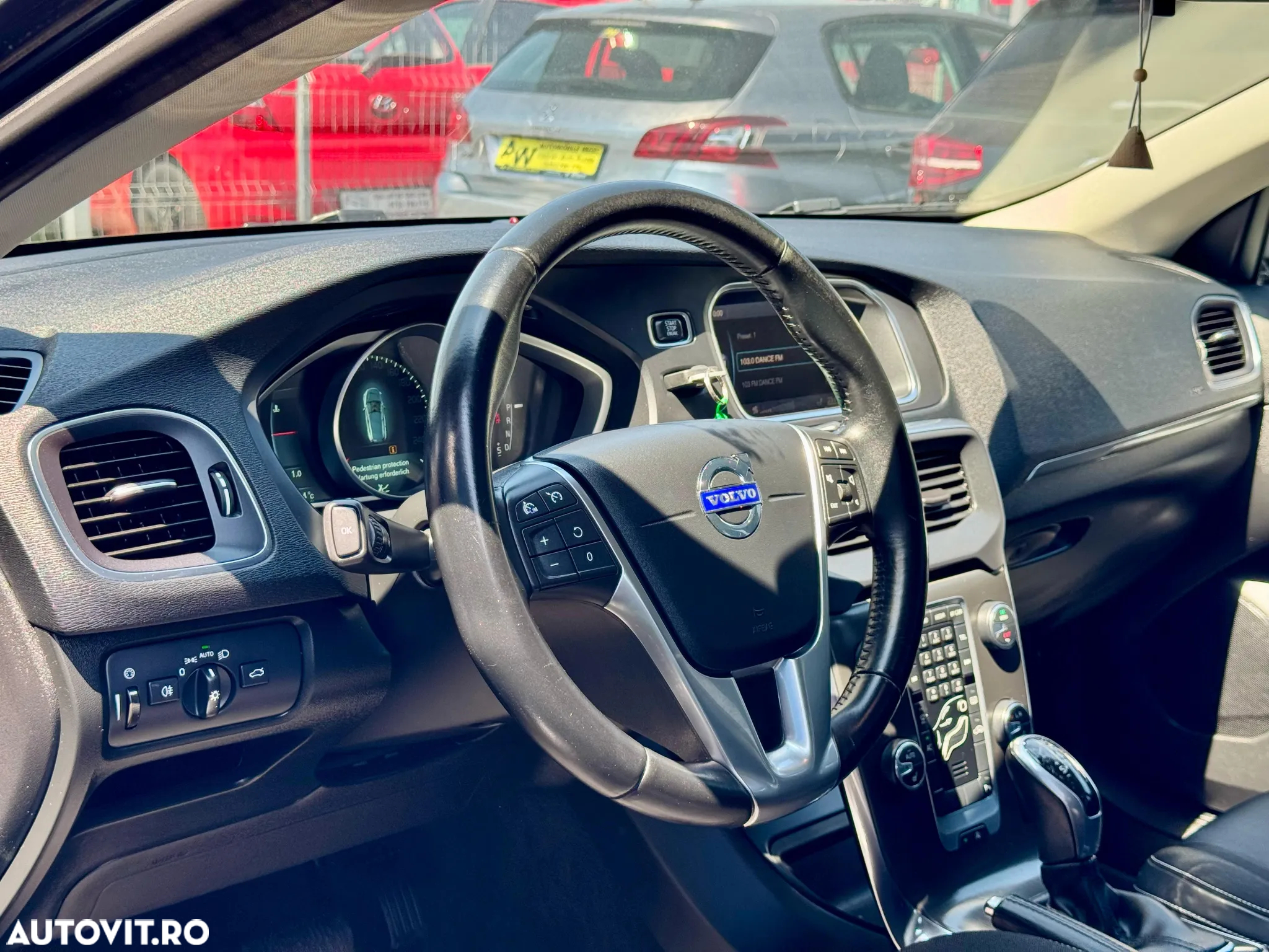 Volvo V40 D2 ECO Aut. Momentum - 38