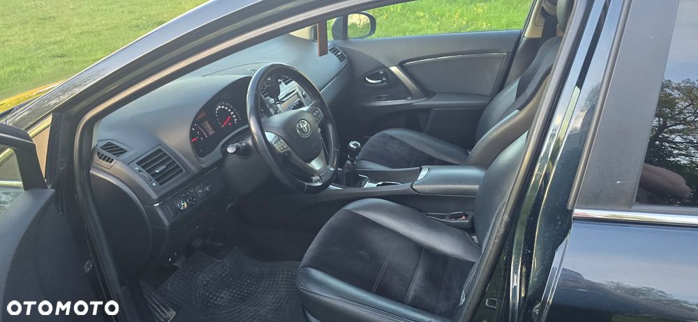 Toyota Avensis 1.8 Prestige - 9