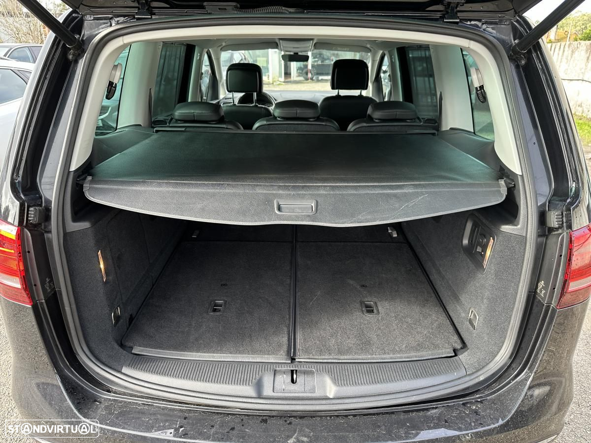 VW Sharan 2.0 TDi Blue Confortline - 19