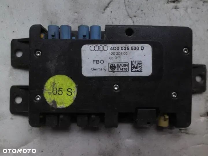 AUDI A6 S6 A8 S8 WZMACNIACZ ANTENOWY 4D0035530D - 1