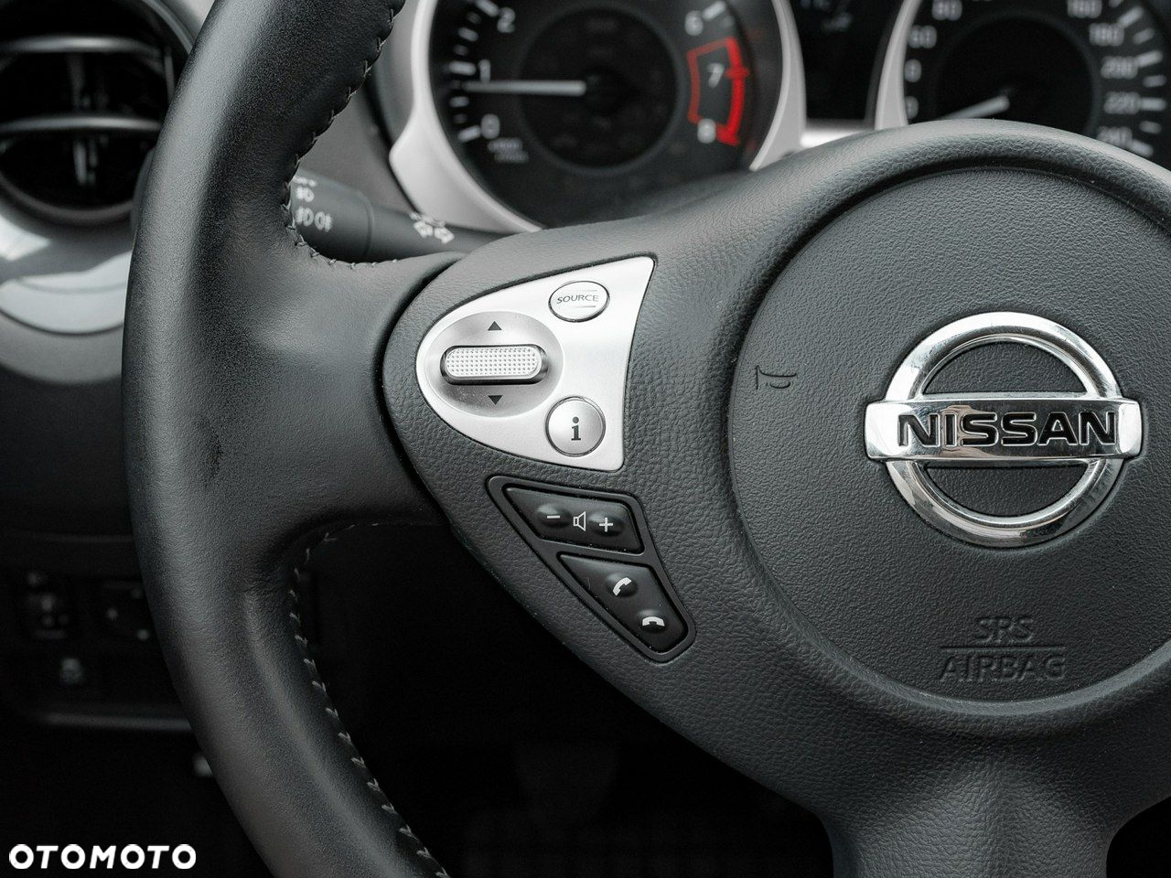 Nissan Juke 1.6 N-Connecta - 17