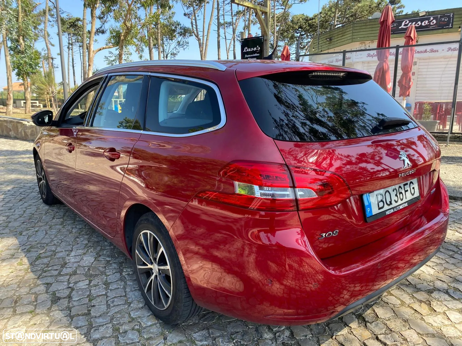 Peugeot 308 SW 1.2 PureTech Allure EAT6 - 3