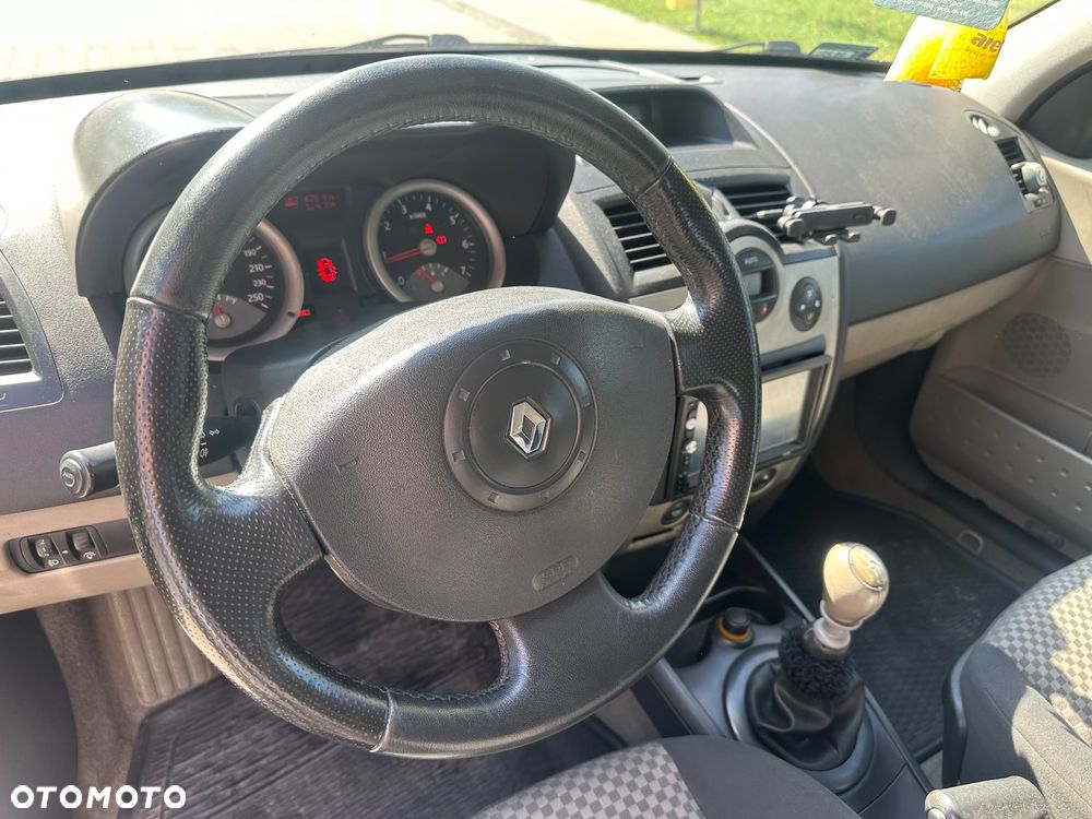 Renault Megane - 17