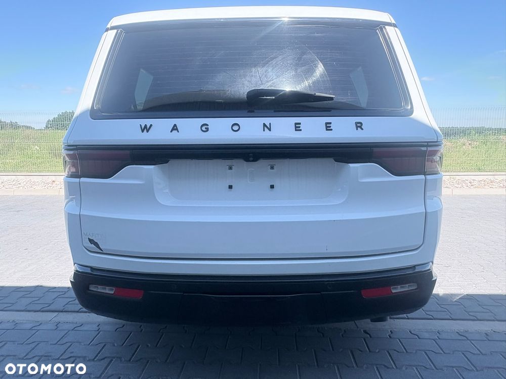 Jeep Wagoneer - 3
