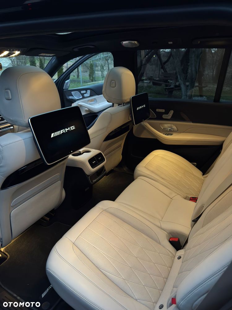 Mercedes-Benz GLS - 14