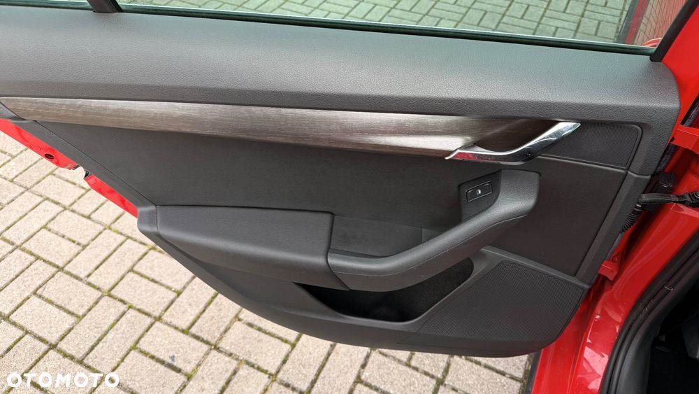 Skoda Octavia 2.0 TDI 4x4 DSG Scout - 18