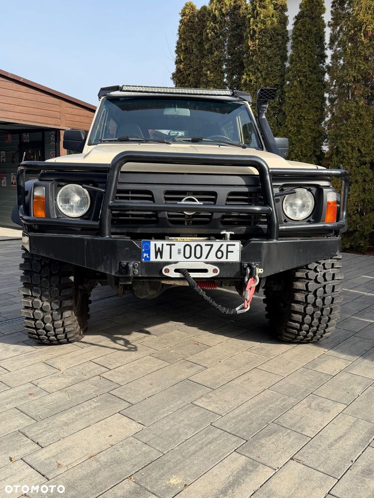Nissan Patrol 2.8 TD SWB SLX - 16