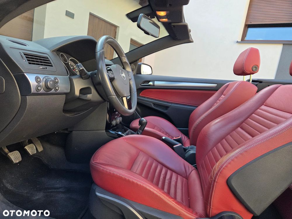 Opel Astra - 22