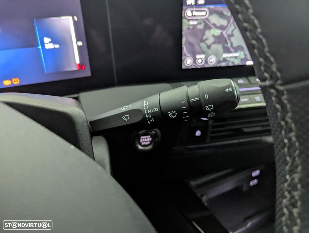 Opel Astra Sports Tourer 1.2 T GS - 18