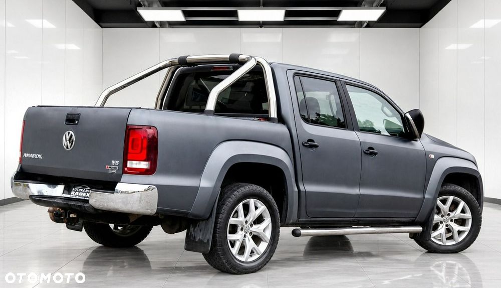 Volkswagen Amarok - 9