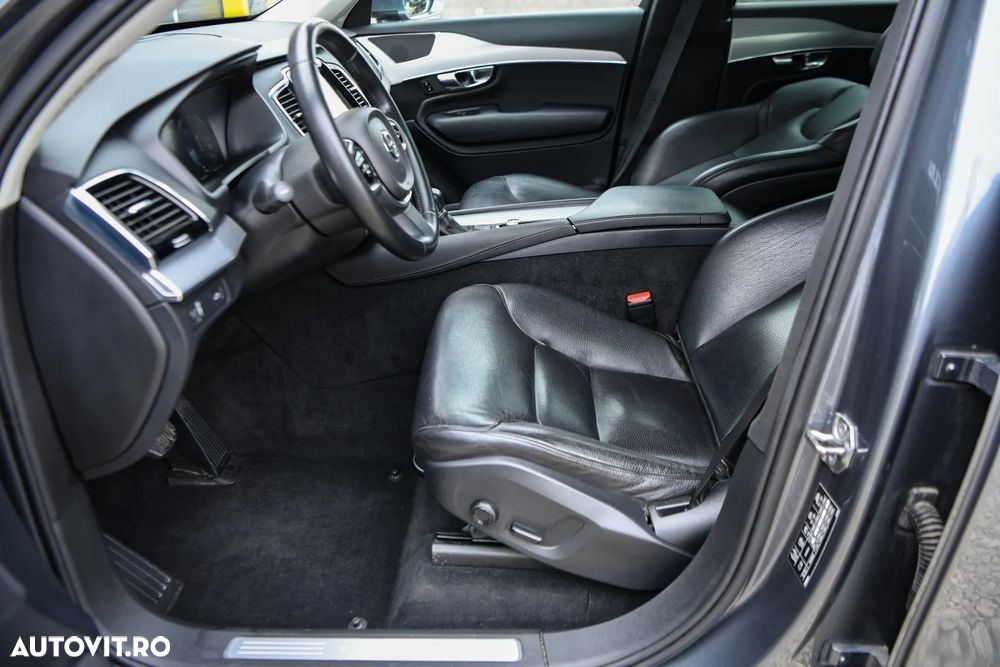 Volvo XC 90 D5 AWD Inscription - 28