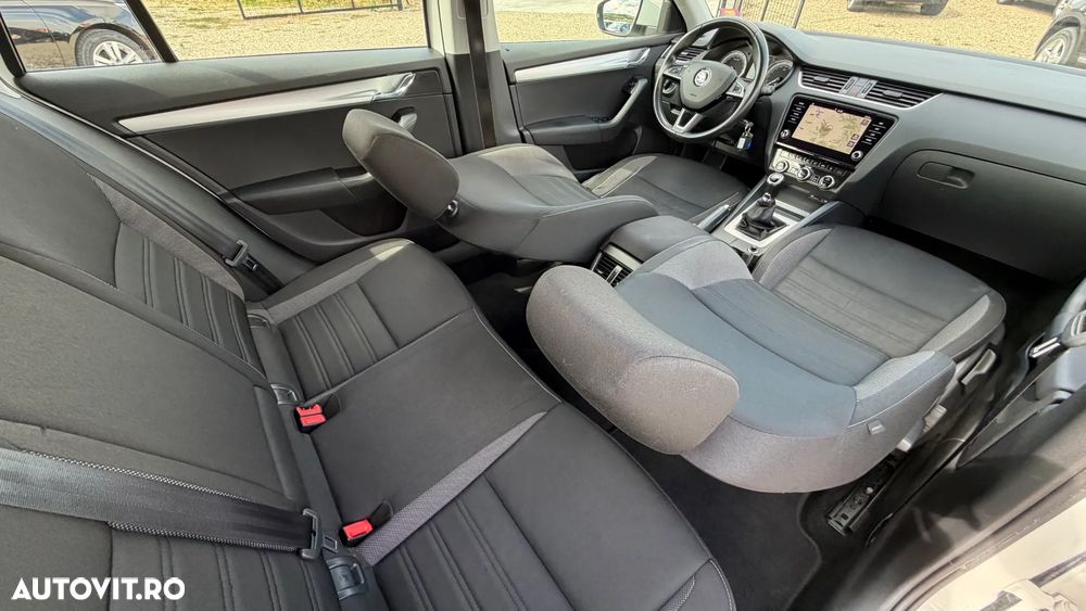 Skoda Octavia 1.6 TDI Style - 7
