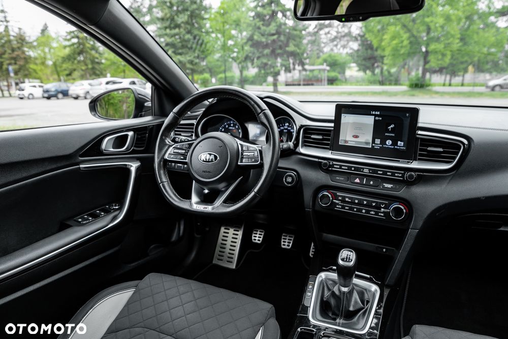 Kia Ceed 1.0 T-GDI ISG GT Line - 27