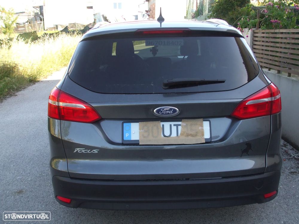 Ford Focus SW 1.5 TDCi Titanium - 6