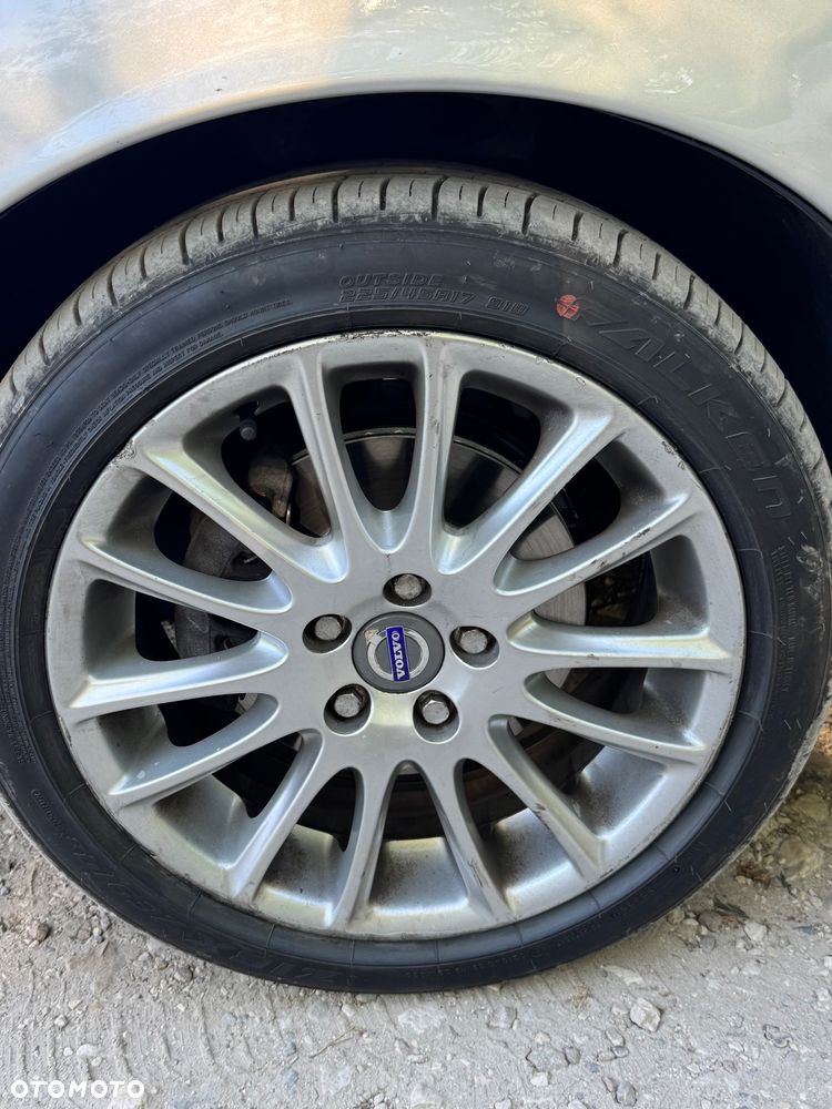 Volvo S60 2.4D5 Rubin - 9