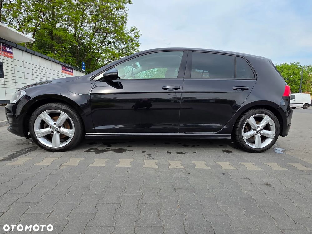 Volkswagen Golf - 8