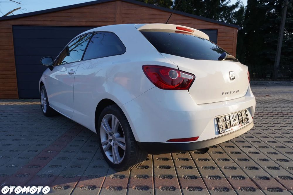 Seat Ibiza 1.6 16V Sport Edition - 14