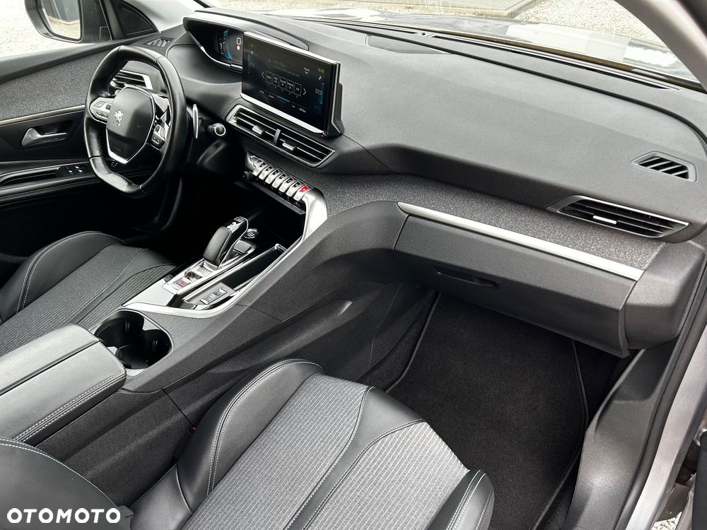 Peugeot 3008 225 e-EAT8 Allure Pack - 21