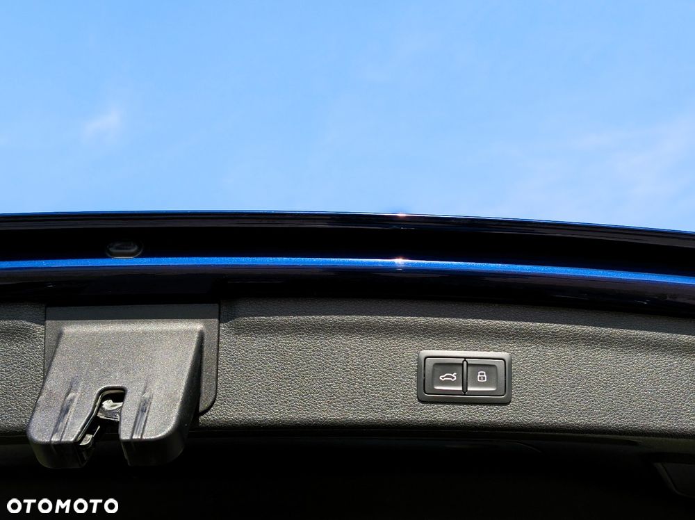 Audi Q3 35 TDI S tronic - 11