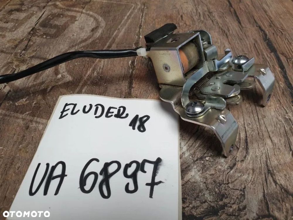 Zamek Yamaha XV1900 CFD Star Eluder Venture - 1