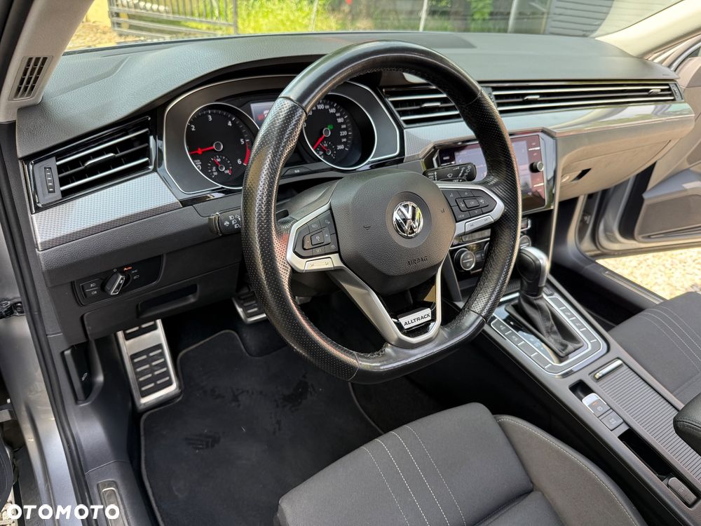 Volkswagen Passat Alltrack 2.0 TDI SCR 4Mot DSG7 - 13