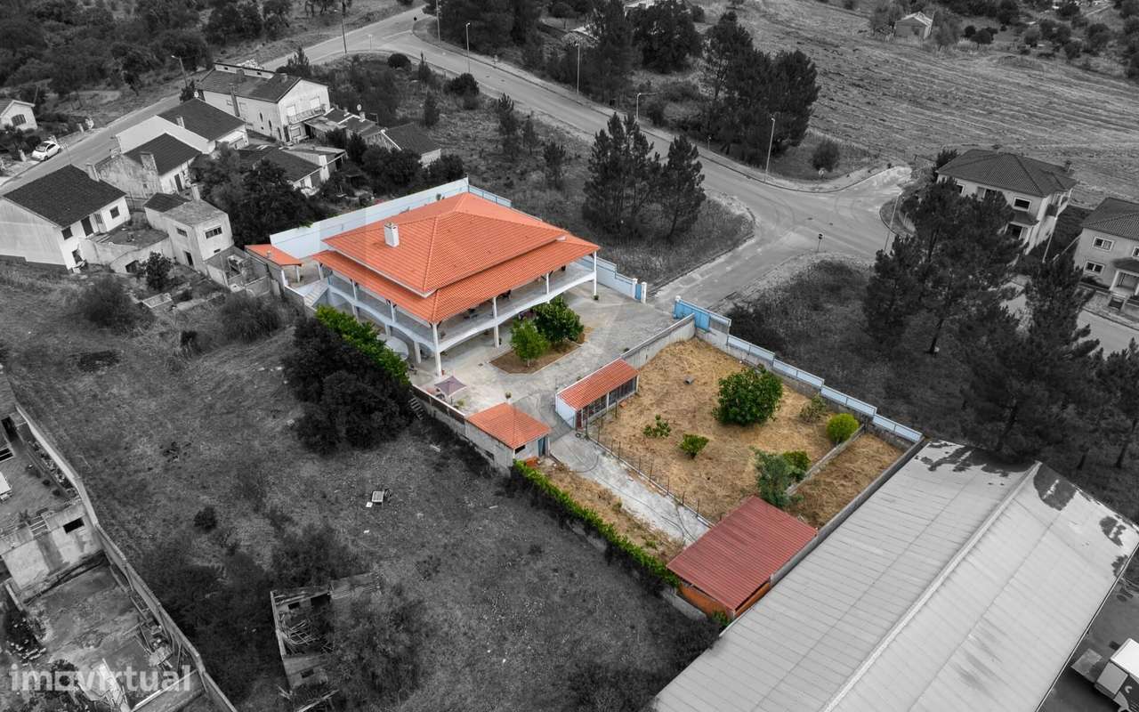 Moradia independente de excelência com terreno generoso entre Torres N - Grande imagem: 5/60