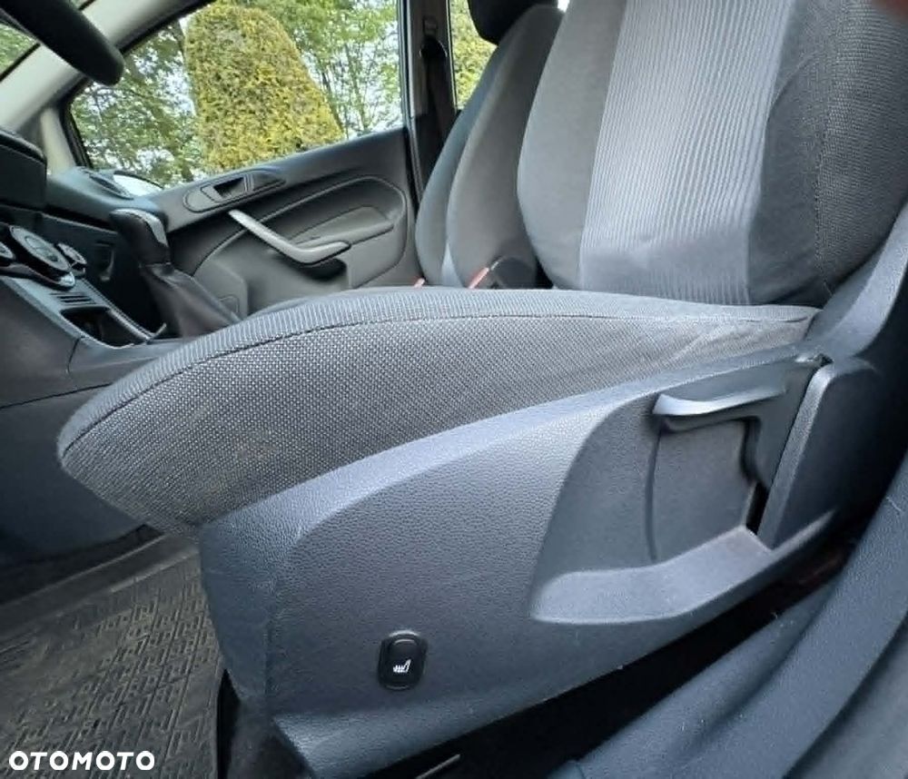 Ford Fiesta 1.25 Trend EU5 - 14