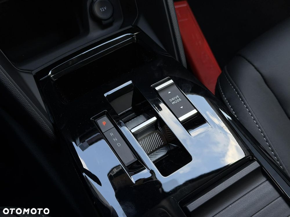 Citroën C4X 1.2 mHEV Max eDCT6 - 13