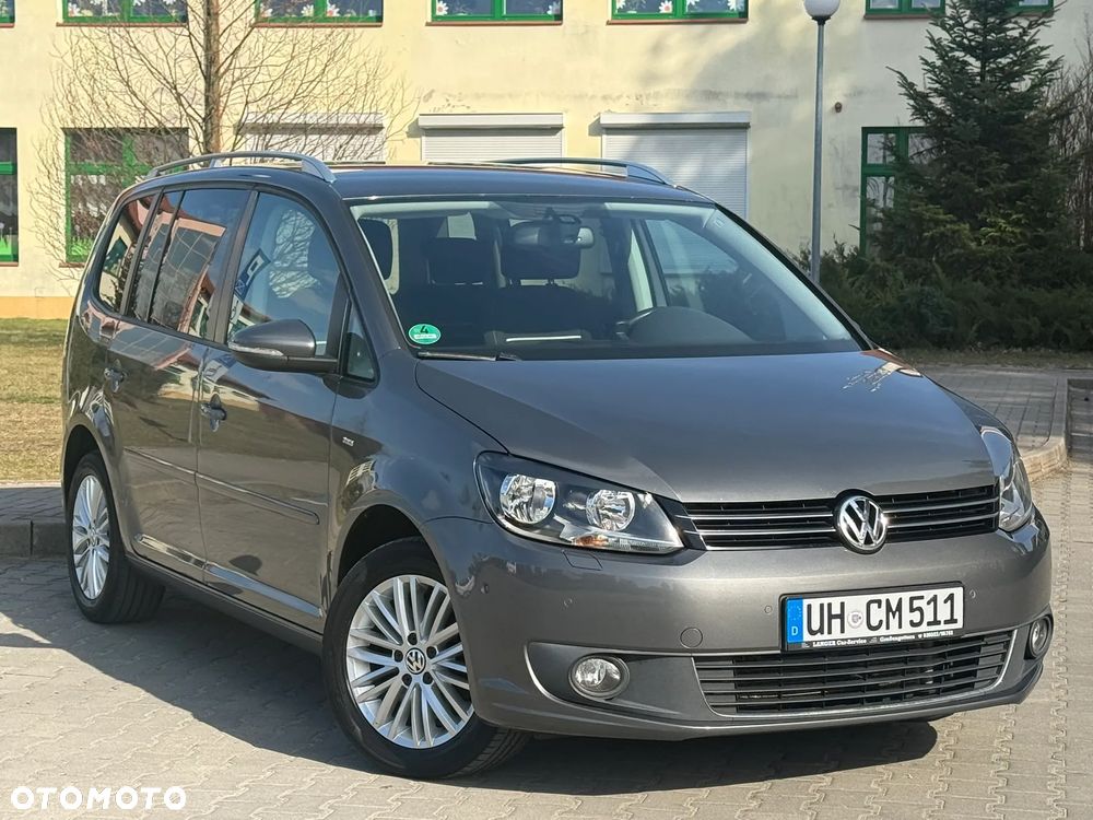 Volkswagen Touran - 1