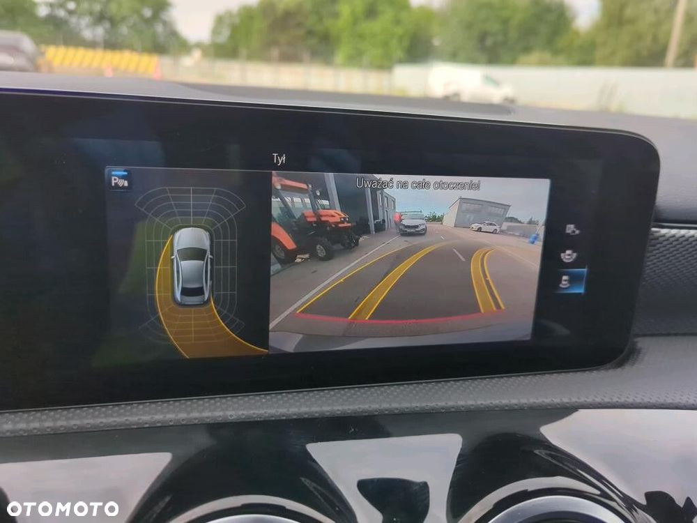 Mercedes-Benz Klasa A 180 Progressive 7G-DCT - 10