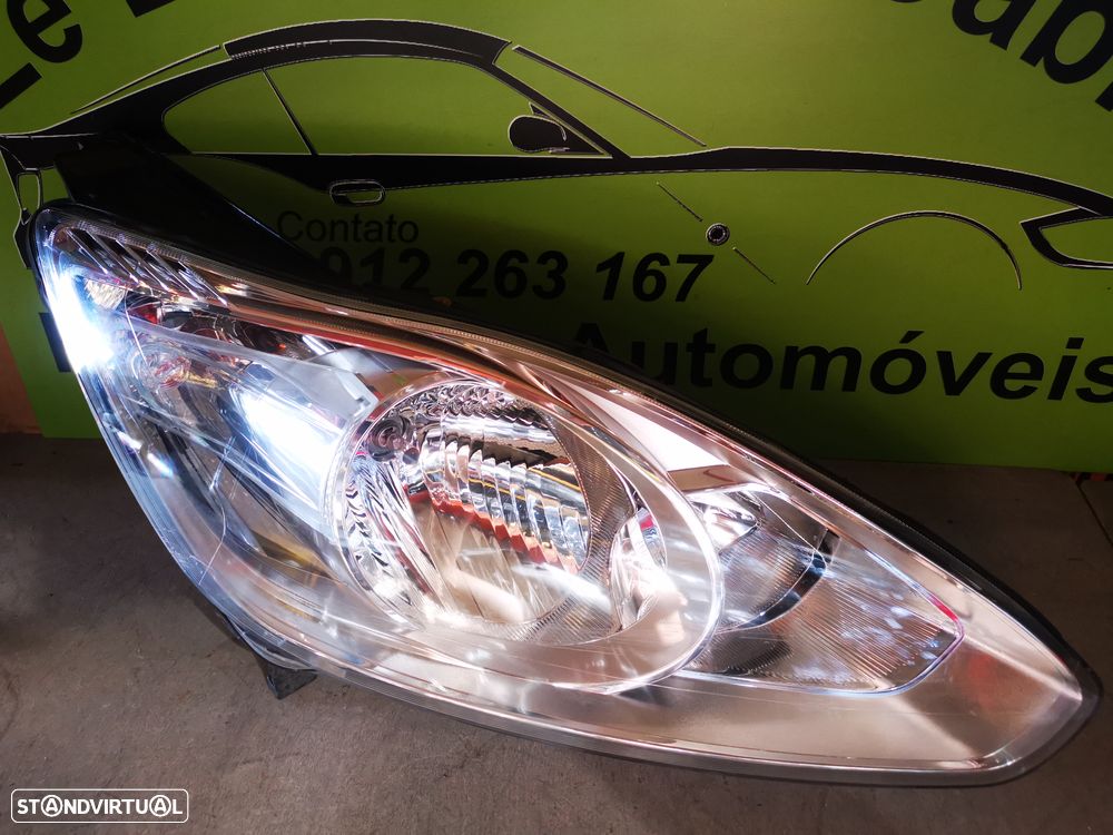 FORD C-MAX II FAROL DIREITO - FF367 - 6