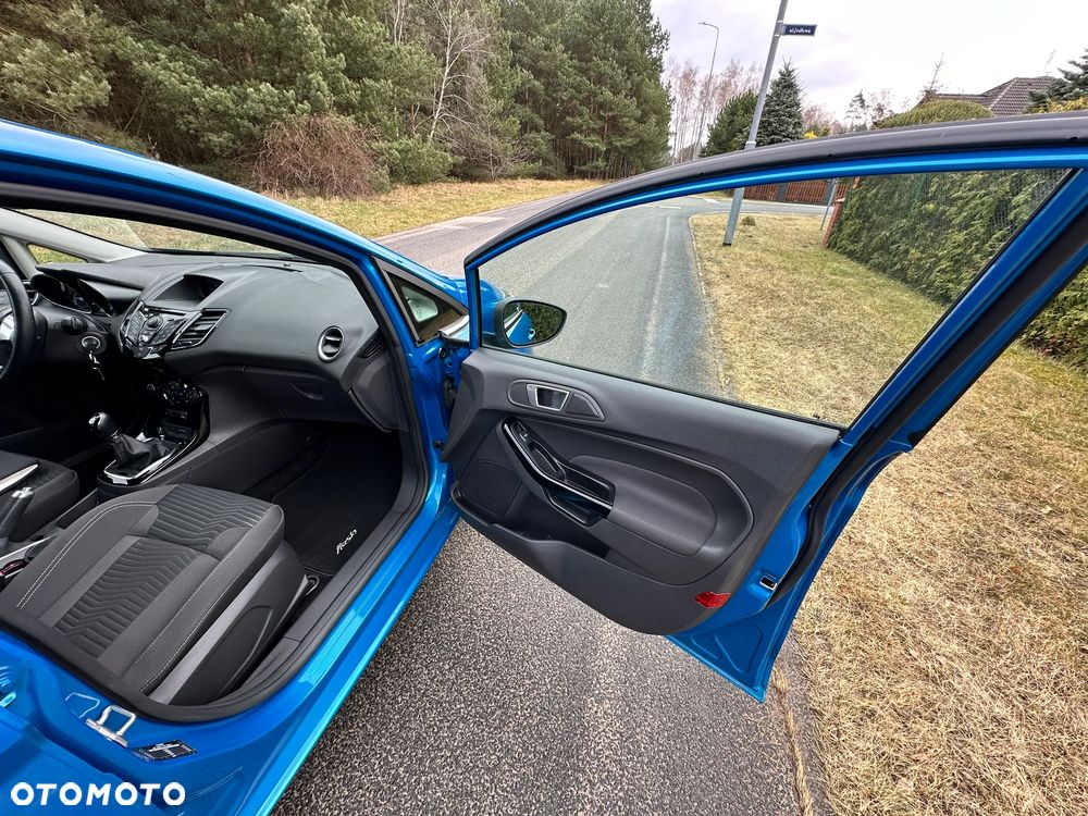 Ford Fiesta 1.0 EcoBoost Titanium - 30