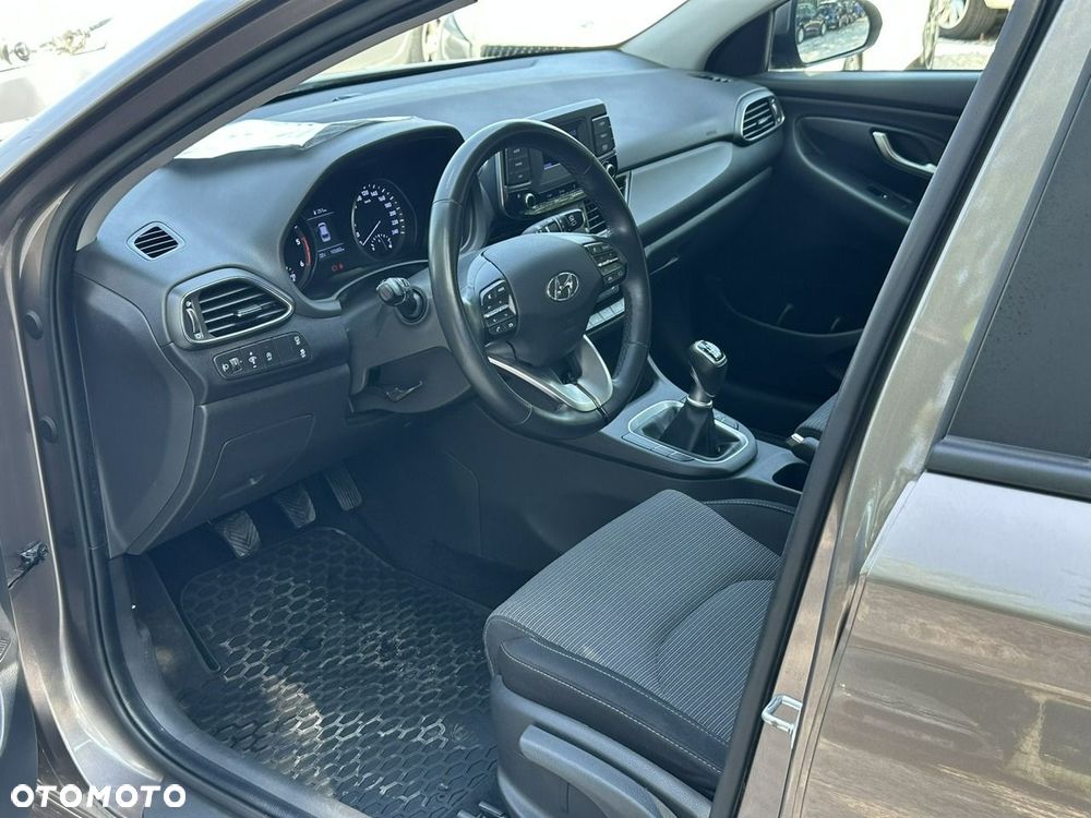 Hyundai i30 - 11