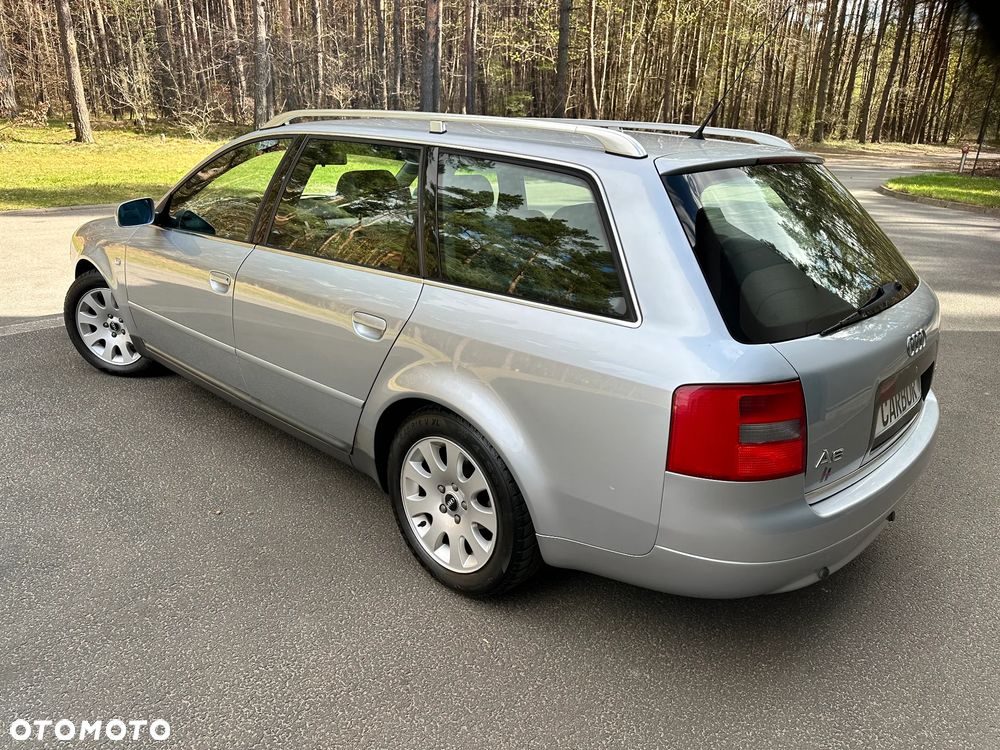 Audi A6 Avant - 16