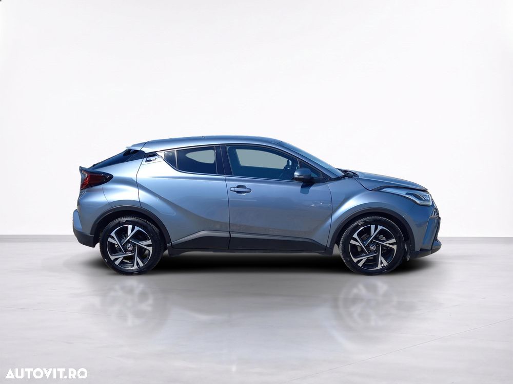 Toyota C-HR - 8