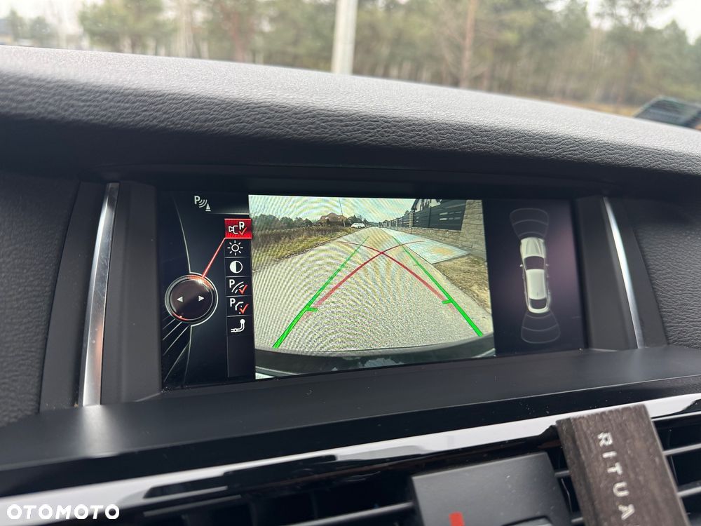 BMW X4 xDrive20d xLine - 32